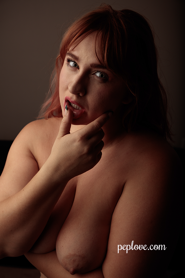 Vivian Warm n Moody 2