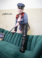 Kristyna Rubber Whip