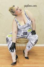 Sera_News_Sucker_Gloves_Heels 20